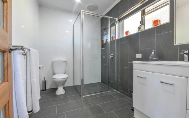 Yungaburra Lodge