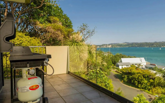View from the Top - Whitianga Holiday Home