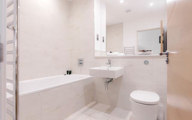 Roomspace Apartments -The Residence