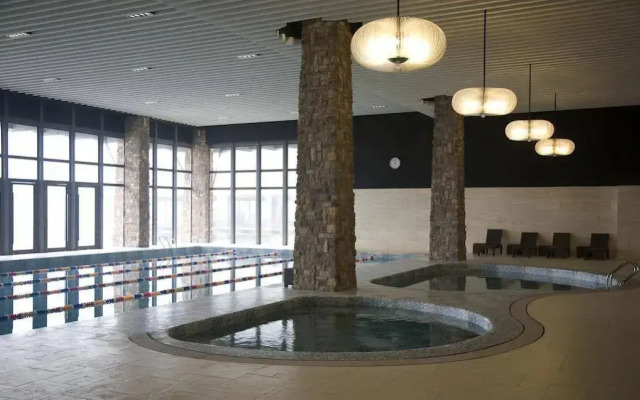 Tianjin Eagle Land International Hotel