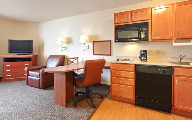 Candlewood Suites Fayetteville – University of Arkansas, an IHG Hotel