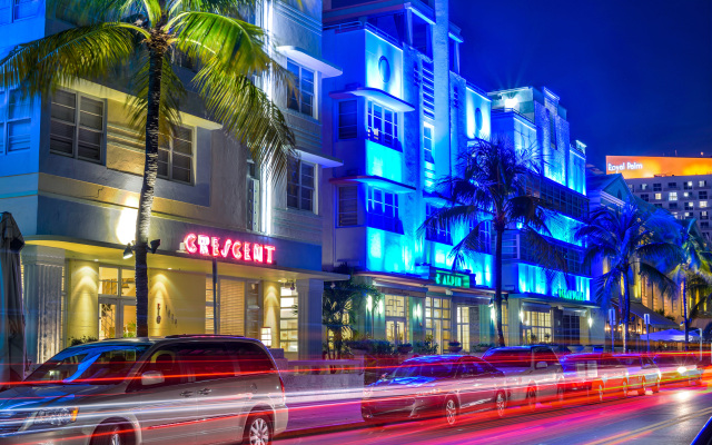 Hilton Vacation Club Crescent on South Beach Miami