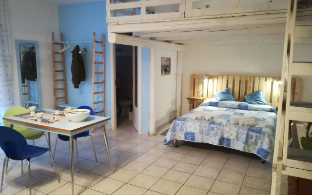 casa in palazzo Graffeo Eva