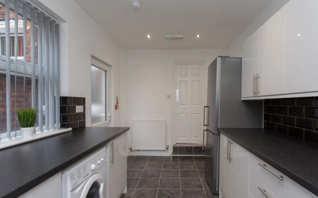 Townhouse @ 101 Catherine Street Crewe