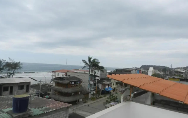 Hostal Yaku Montañita