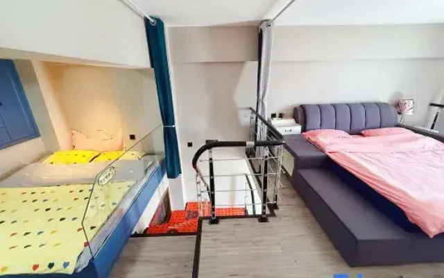 Yiran Loft Homestay (Zhongwei Xiangyang Pedestrian Street)