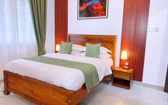 Kayz Haven Kololo 1BR Sereneville