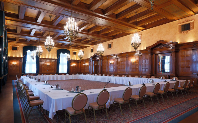 The Fort Garry Hotel, Spa and Conference Centre, Ascend Hotel Collection