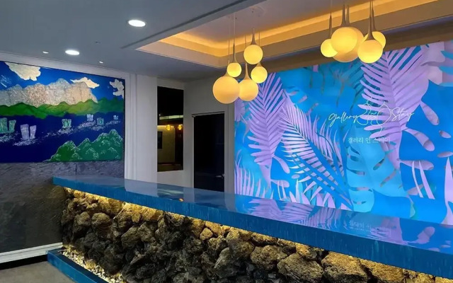 Sokcho Gallery In Stay