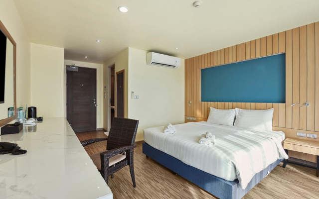 Dome Kata Resort