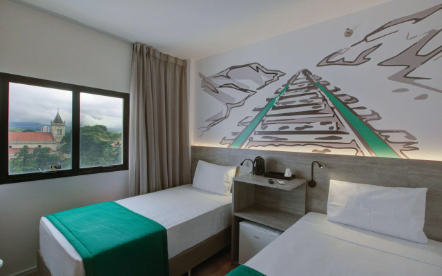 Summit Suítes Hotel Cruzeiro