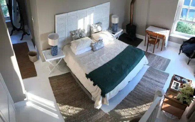 Creek Lane Guest House