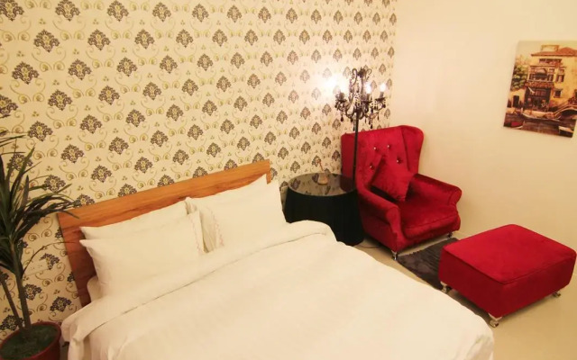 Fengchia Beauty B&B