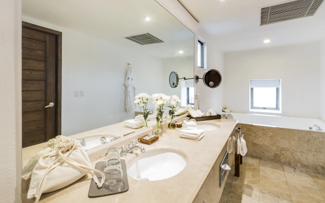 Villa Premiere Boutique Hotel & Romantic Getaway