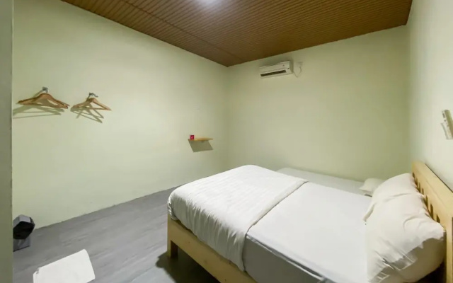 Homestay D3 Mitra RedDoorz