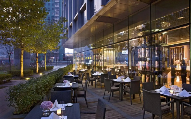 Отель Grand Millennium Beijing