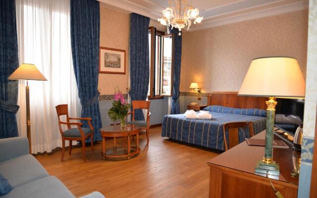 Strozzi Palace Hotel