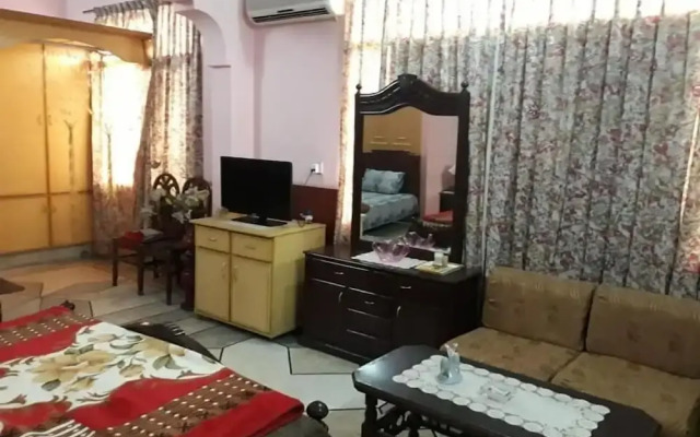 Royal Guest House