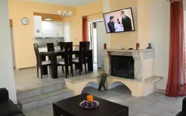 Liza Vacation House
