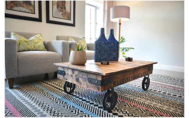 66 On Monzali 4 Star Luxury Guesthouse