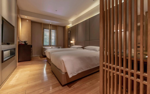 Cheery Dragon Canal Hotel Hangzhou