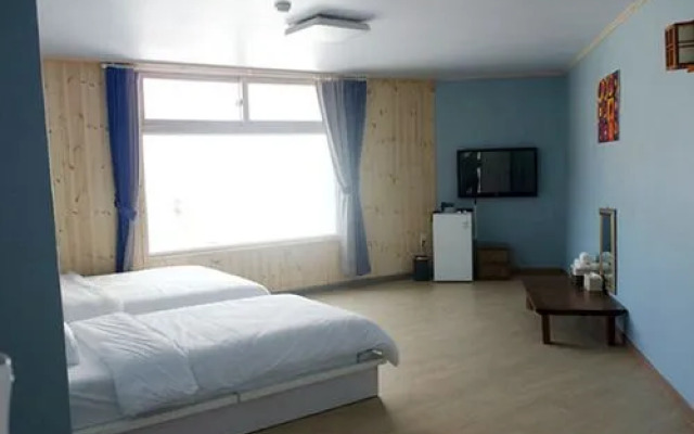 Hajodae Beachhouse Pension
