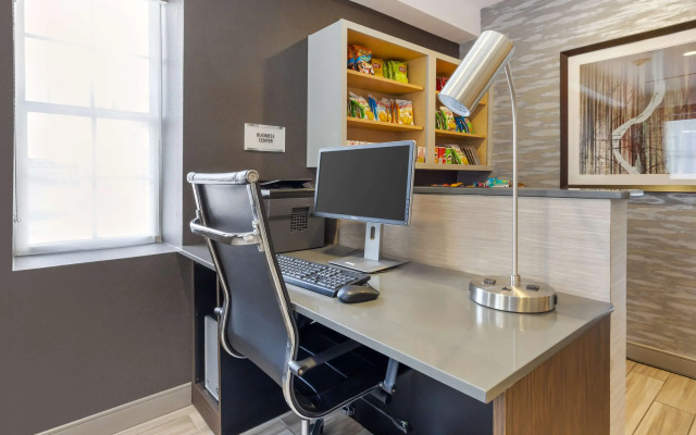 Best Western Plus Fairfield Hotel