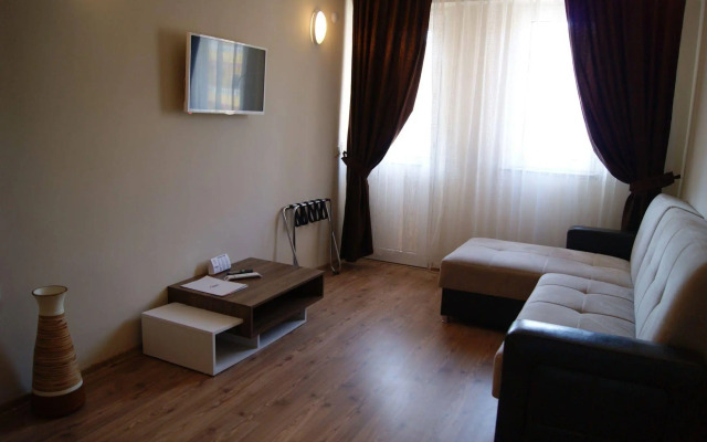 Comet De Luxe Hotel