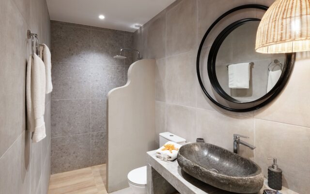 Varkotopi Eco Apts Villas