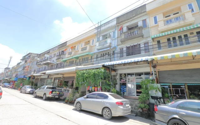 Saen Sabai Hostel
