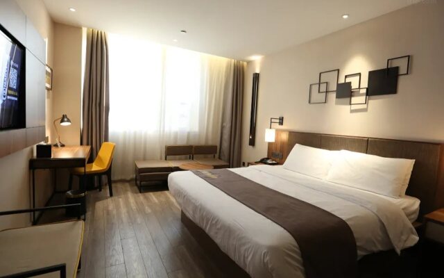 Homeinn Plus Hotel (Yangzhou Wenchang West Road Slender West Lake)