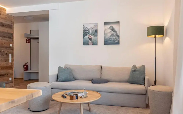 Apartment With Shared Infinity Pool