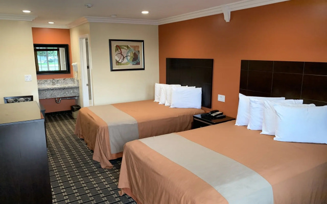 Ontario Inn & Suites