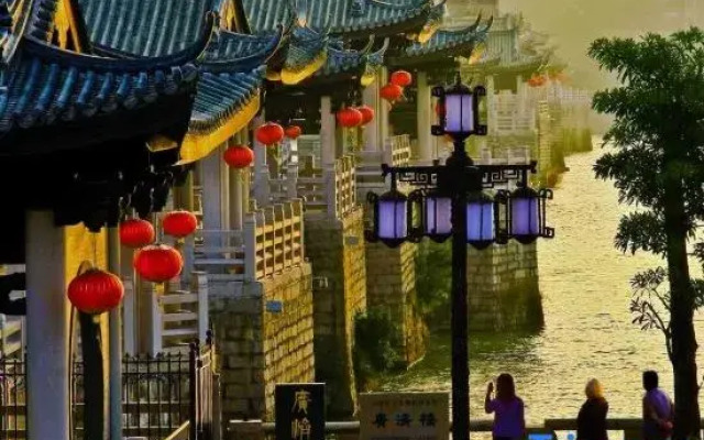 Youjia Apartment