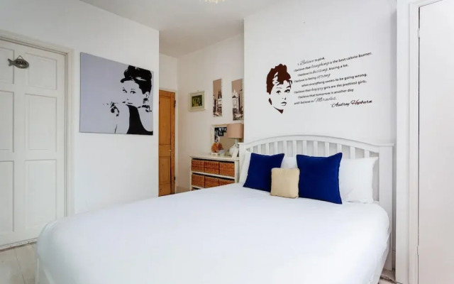 Riverside Haven in London