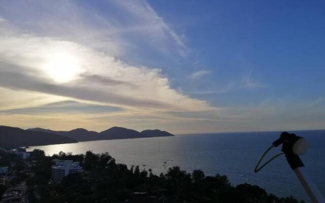 InvincibleSeaview Batu Ferrighi Sri Sayang 無敵海景 2-5