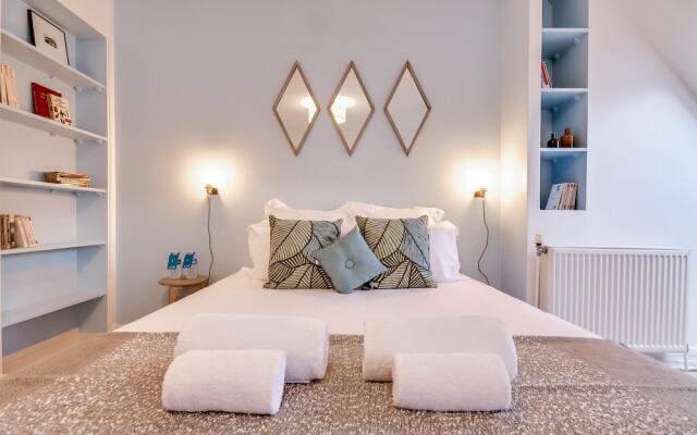 Sweet Inn Apartments- Champs Elysés (Various addresses)