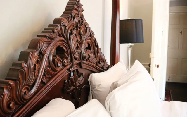 Dinsmore Boutique Inn