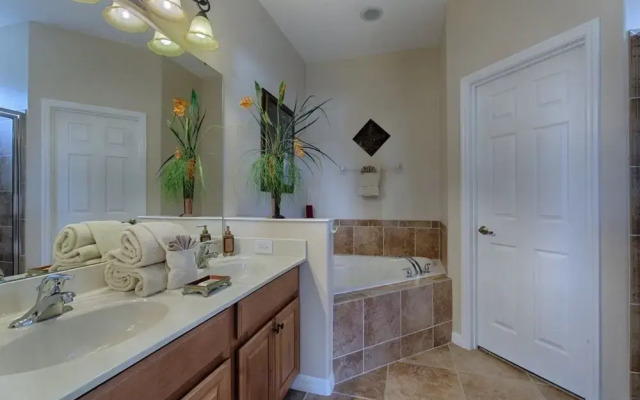 Beautifully Positioned Lake View Home