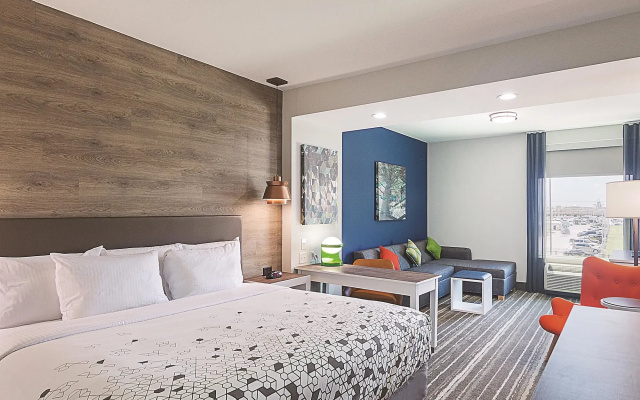 Four Points by Sheraton Plano