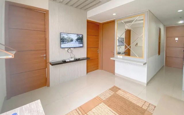 Spacious 1Br With Extra Room At Dago Suites Apartment