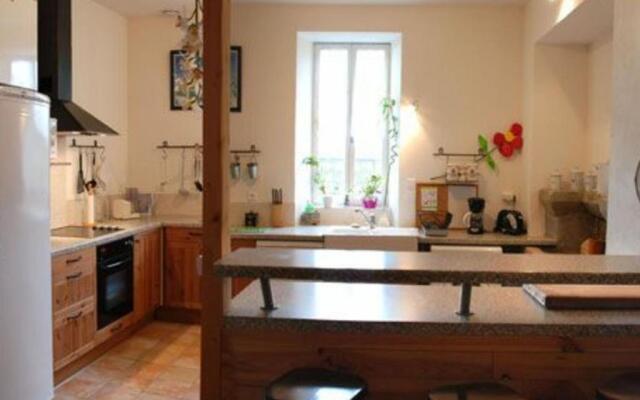 Gîte Najac, 5 pièces, 9 personnes - FR-1-601-109