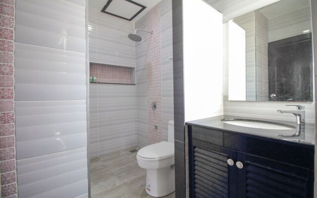 Oyo 387 Little Bangbon