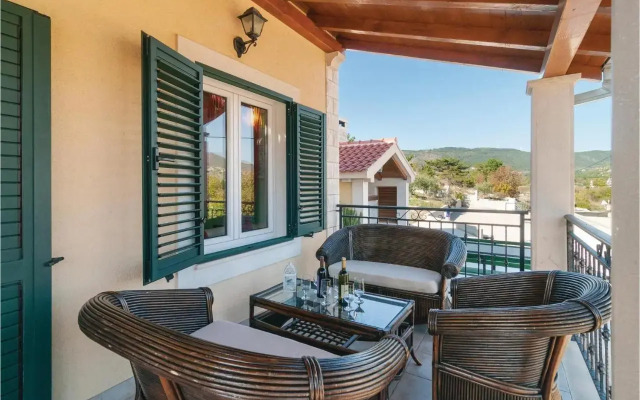 Holiday home Neoric 2