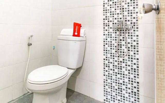 RedDoorz Syariah near Assalaam - UMS