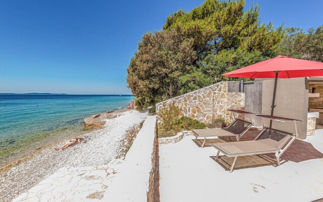 Stunning Apartment in Petrcane With Wifi and 1 Bedrooms