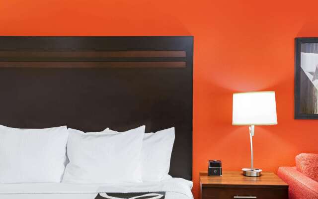 La Quinta Inn & Suites by Wyndham Pecos