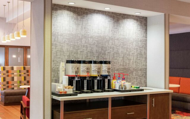 Hampton Inn & Suites Marshalltown