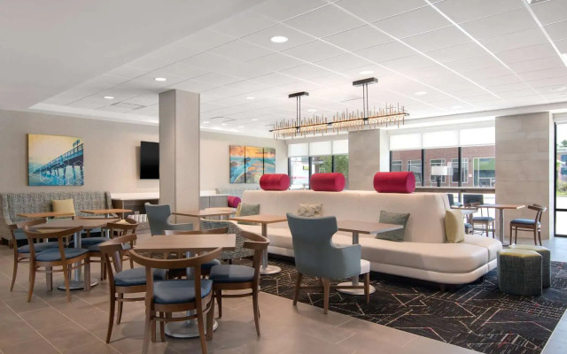 Home2 Suites By Hilton Jacksonville Downtown