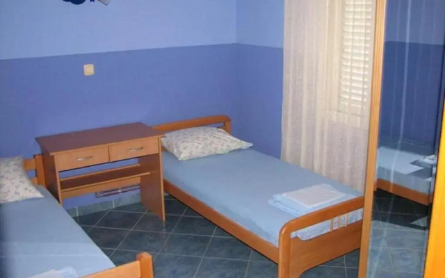 Apartments Antic